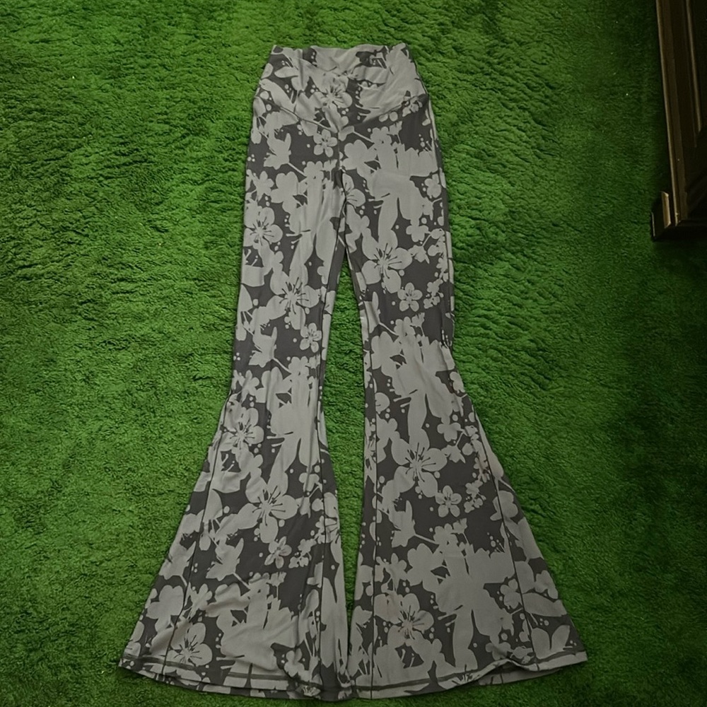 aerie super flare legging